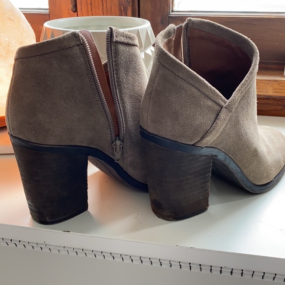 Lucky Brand boots, barely worn. Fits true to size. - Picture 2 of 3